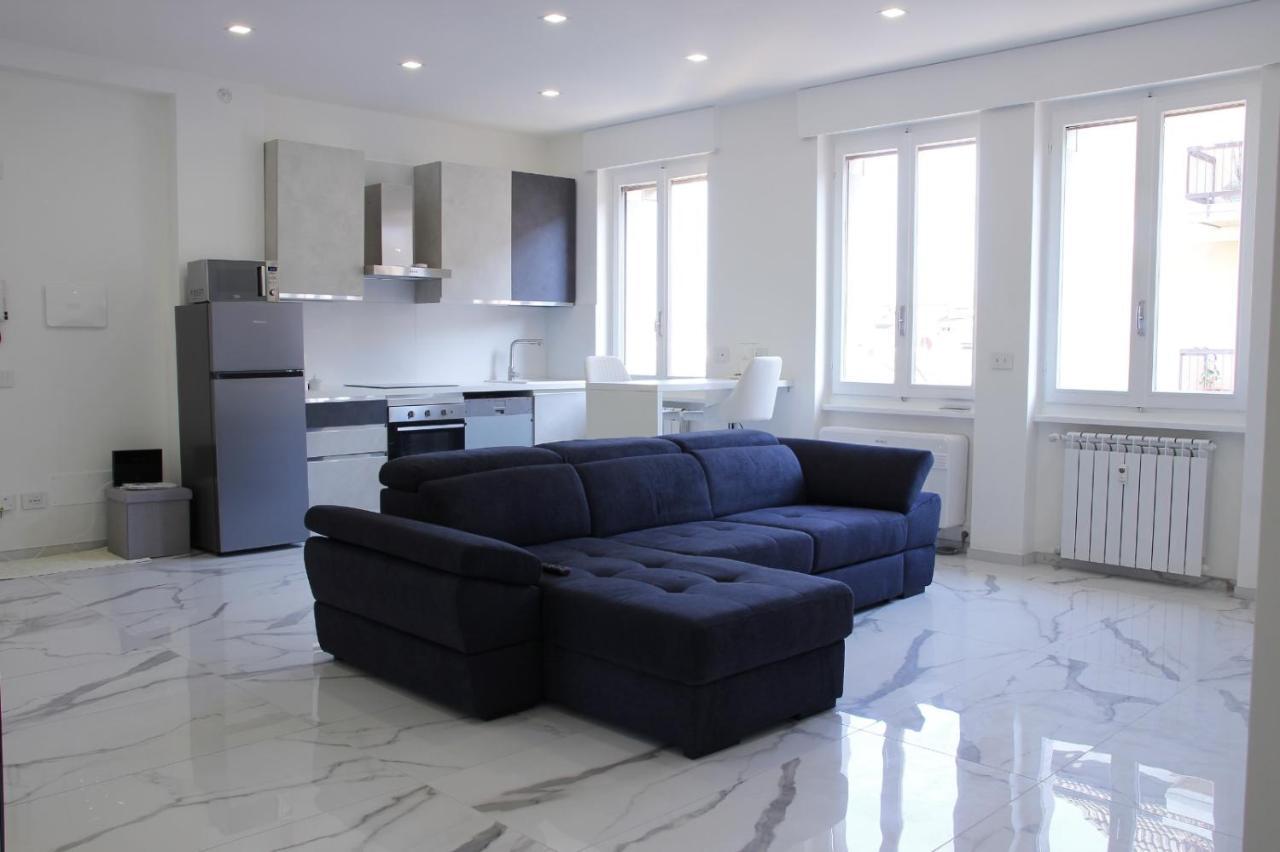 Dreamich - Scavi Romani Apartment Desenzano del Garda Bagian luar foto