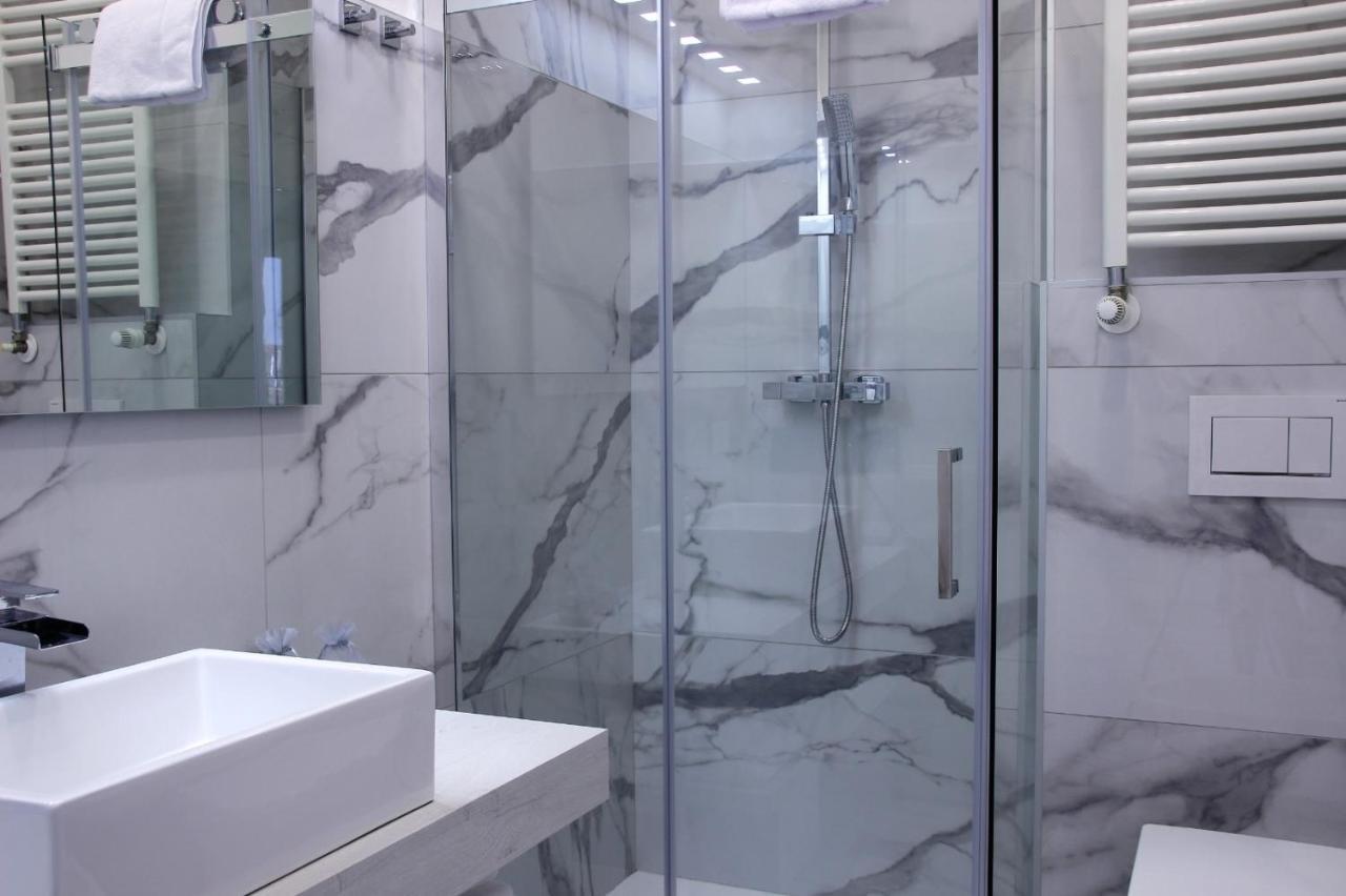 Dreamich - Scavi Romani Apartment Desenzano del Garda Bagian luar foto
