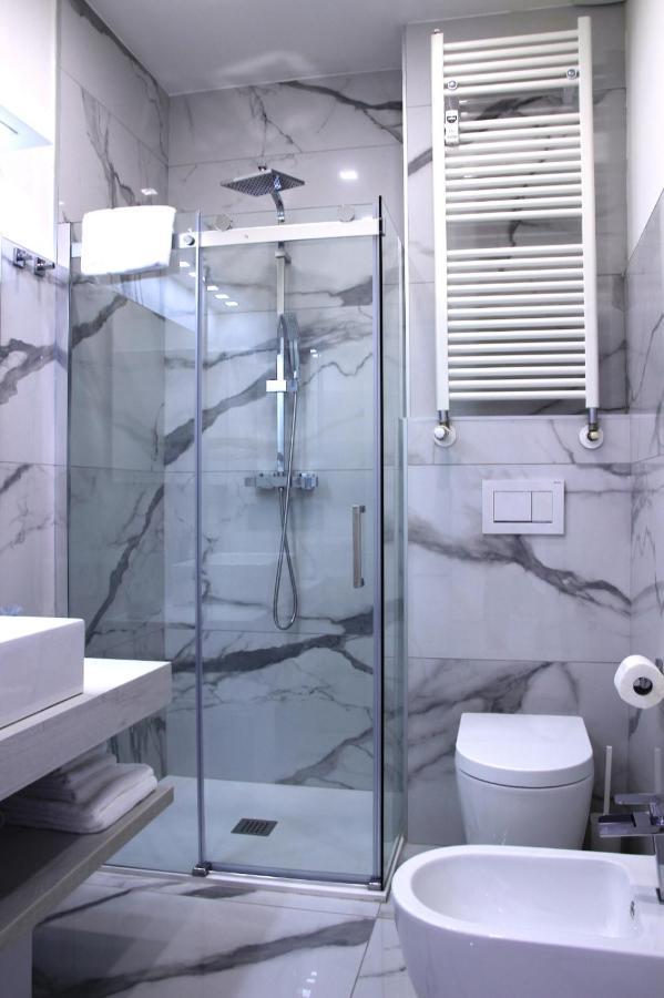 Dreamich - Scavi Romani Apartment Desenzano del Garda Bagian luar foto